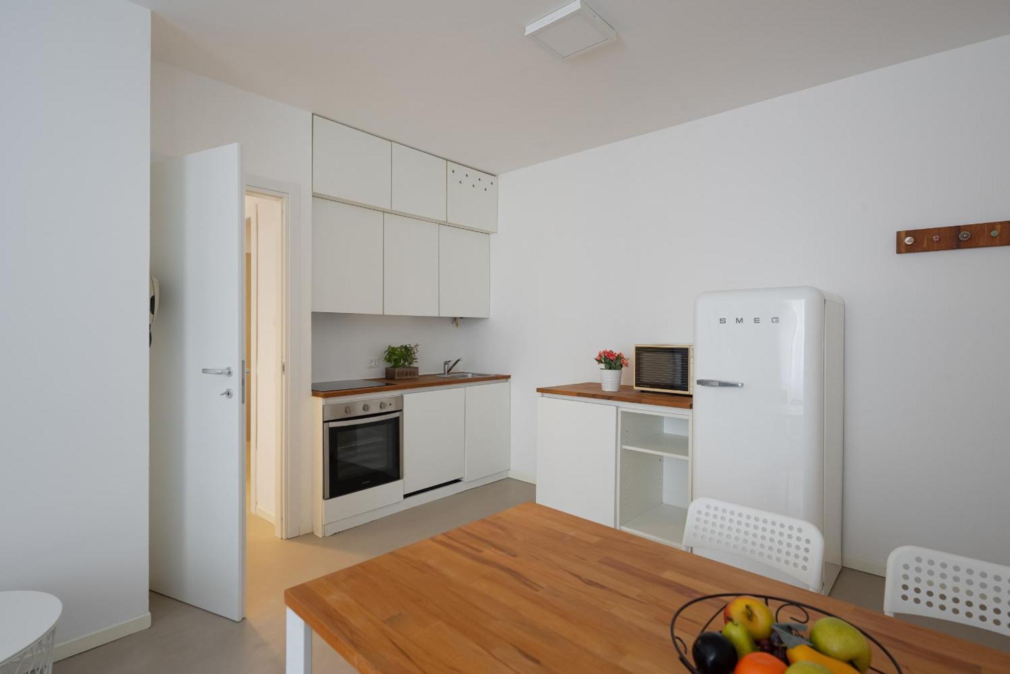 Residence Orti Apartments By Wonderful Italy Salò Екстериор снимка