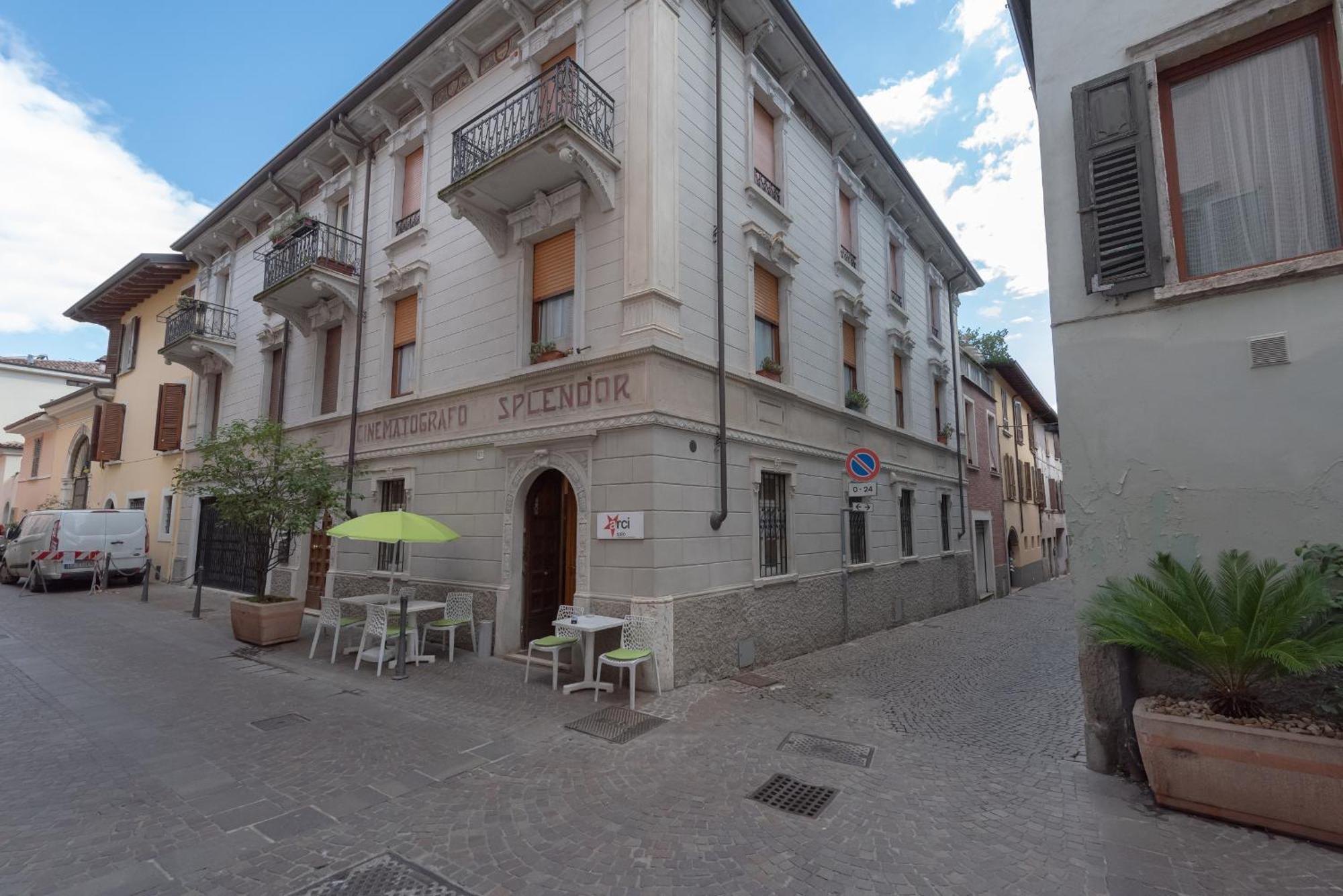 Residence Orti Apartments By Wonderful Italy Salò Екстериор снимка